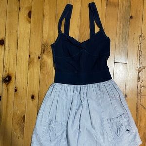 Abercrombie & Fitch blue & white seersucker dress